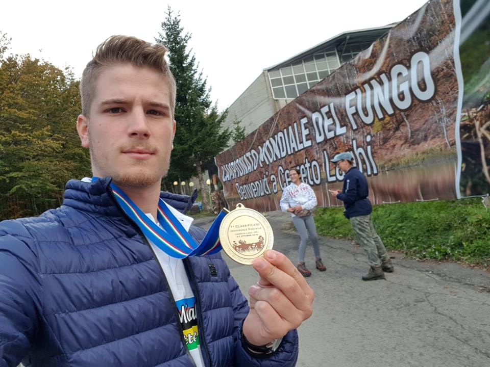 ALESSIO PONZO – E’ di Ucria il campione del mondo per la raccolta dei funghi 