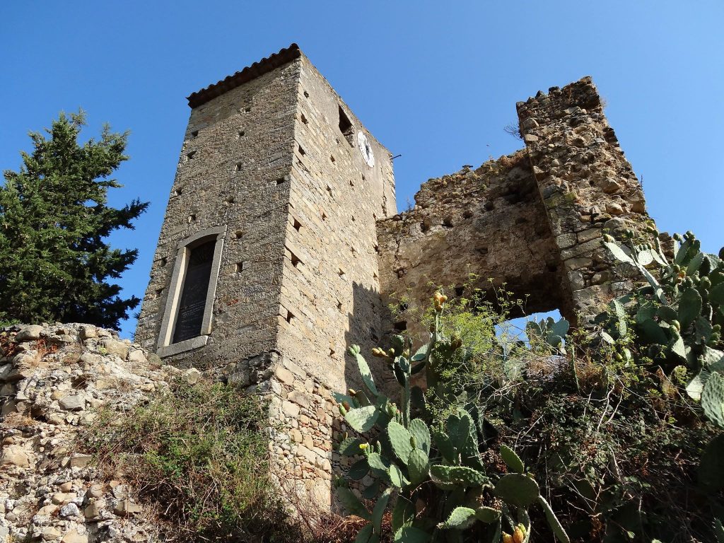DECISIONI DEL TAR – Si fermano per la seconda volta i lavori, a Sinagra, della Torre e del palazzo Salleo