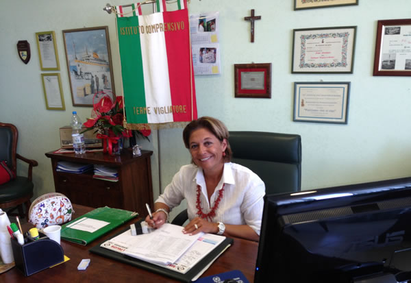 ENRICA MARANO – La solidarietà di 48 dirigenti scolastici alla collega dell’I.C. di Terme Vigliatore