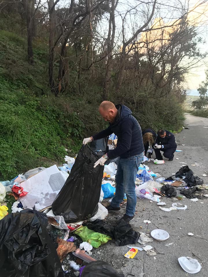 LA FOTO CHE CI PIACE – Il sindaco Spazzino. Succede a Patti