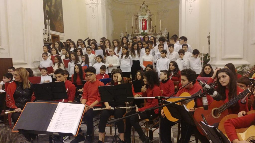 MILAZZO – Concerto di Natale degli studenti nella chiesa del Carmine
