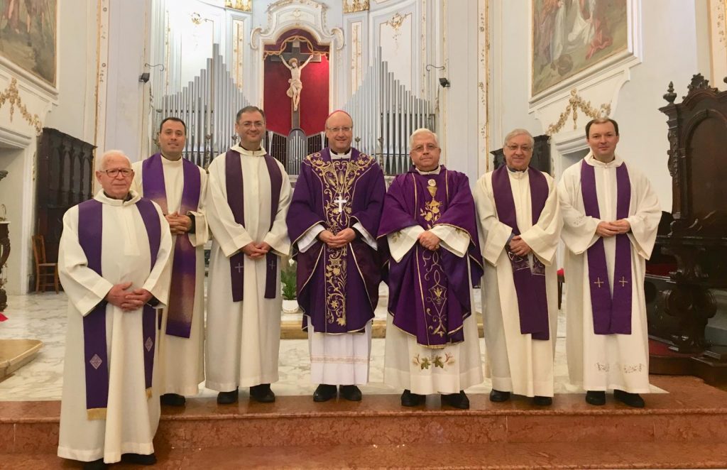 AUGURI “EMERITI” – Quelli del vescovo Guglielmo Giombanco a sua eccellenza Ignazio Zambito