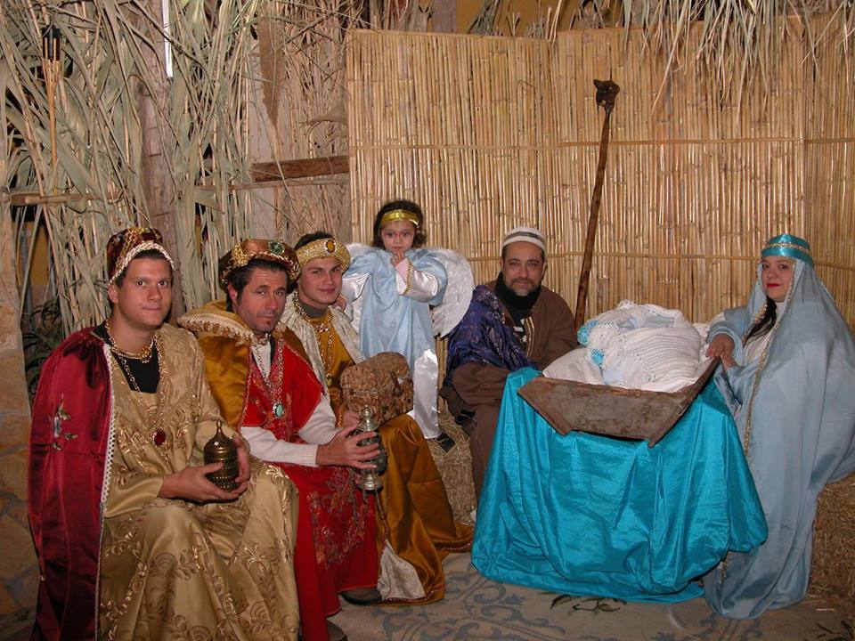 OLIVERI – La suggestione del tradizionale presepe vivente