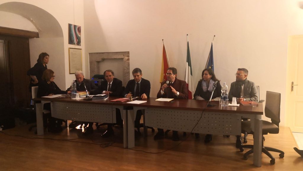 SANT’AGATA MILITELLO – Ospedale, La Paglia: urge mettere in sicurezza il punto nascita