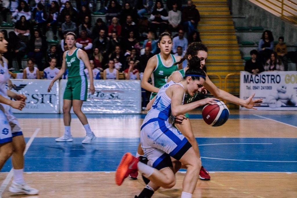 BASKET – L’Alma Basket Patti batte Ragusa e conquista l’accesso alle fasi nazionali per la promozione