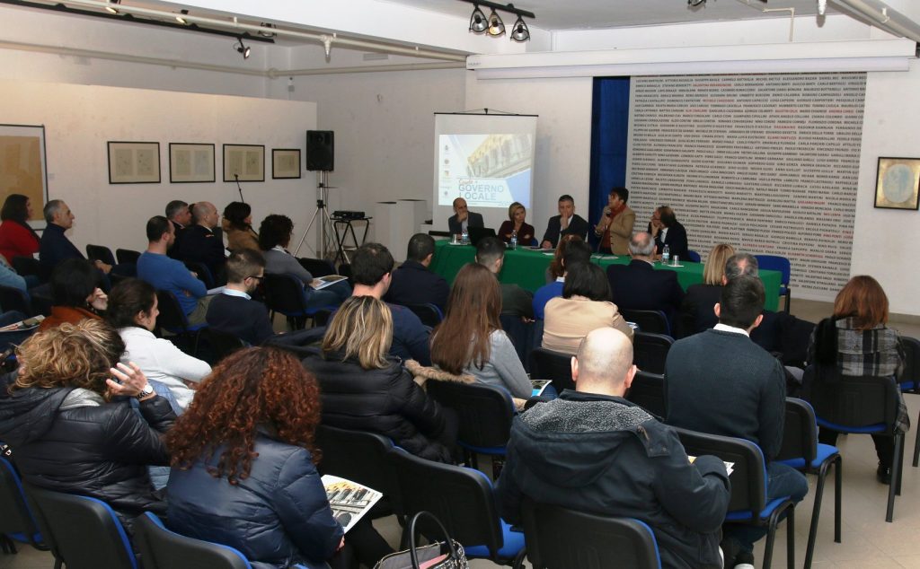 CAPO D’ORLANDO – La comunicazione istituzionale ed Europhonica al secondo appuntamento della Scuola di Governo Locale