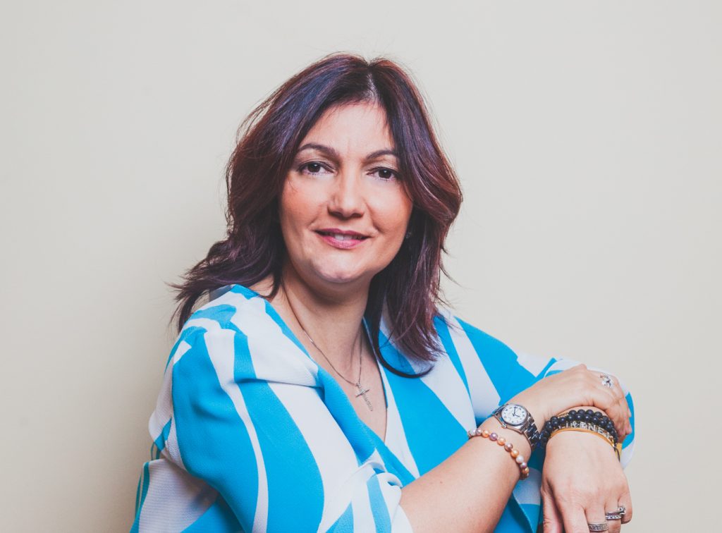 IRENE RICCIARDELLO – Ecco la mia lista. Da sindaco: Buon voto a tutti. Ai miei candidati: “un grande in bocca al lupo”