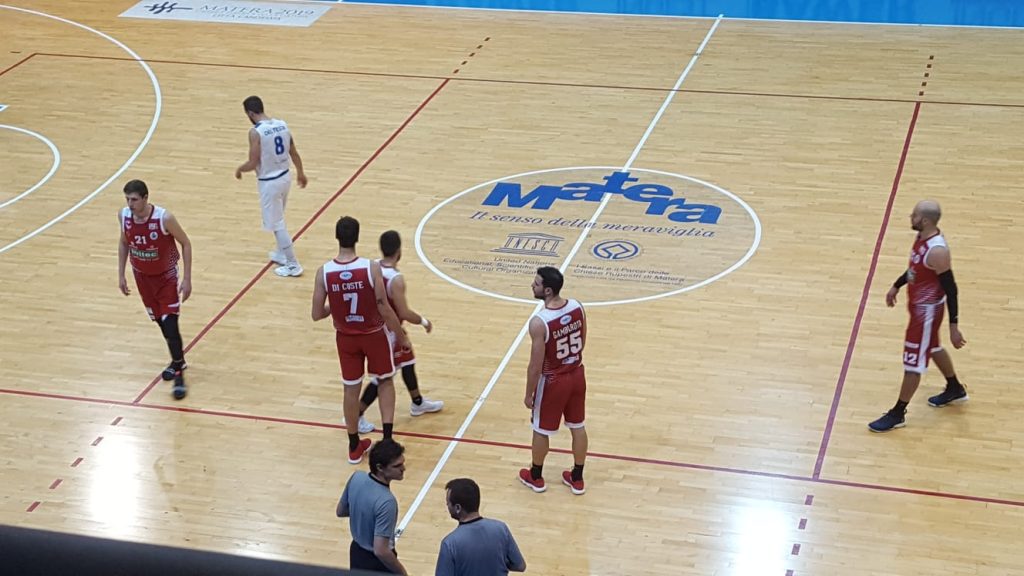 IRRITEC COSTA D’ORLANDO – La Costa esce a testa alta dal Pala Sassi ma cede la posta in palio