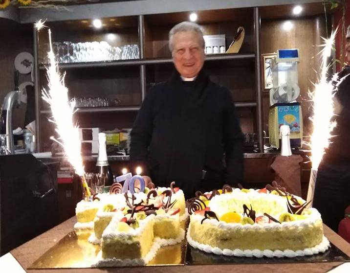 AUGURI – A Padre Cavallaro per i suoi 70anni