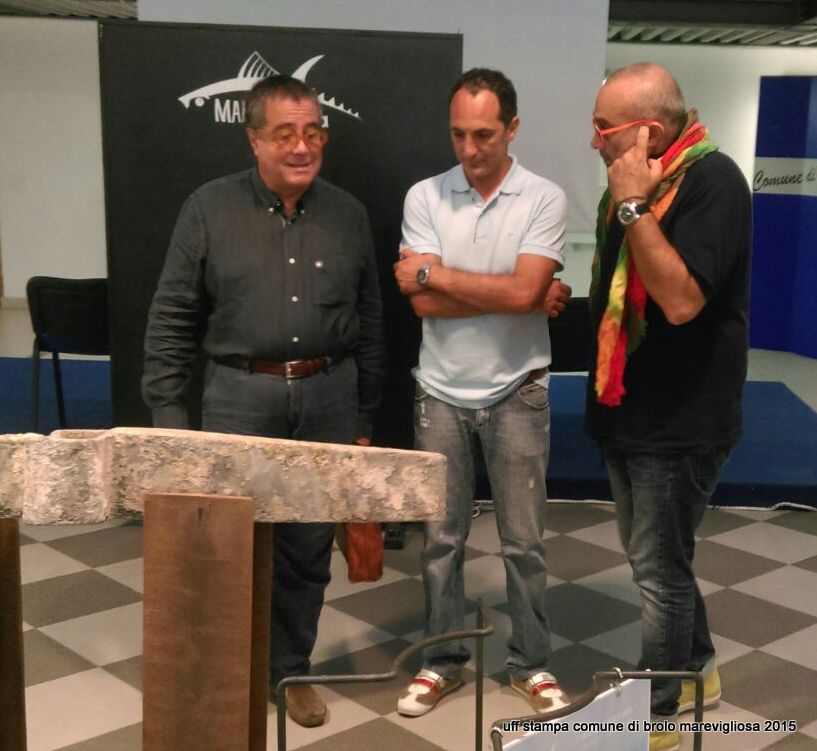 SEBASTIANO TUSA – Quella lapide, sul “moletto”, che lo ricorda a Brolo