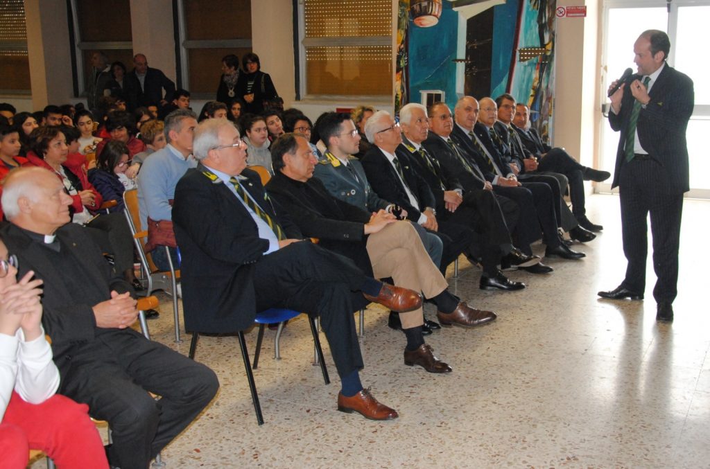 SANT’AGATA MILITELLO – Convegno “Cyberbullismo e uso consapevole della rete”