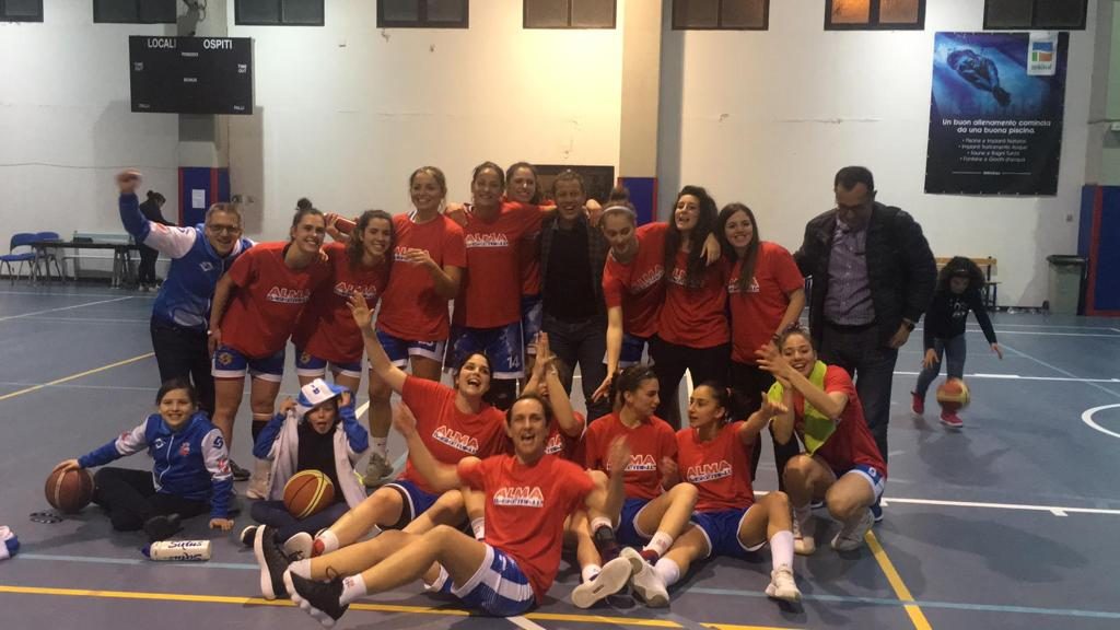 BASKET – L’Alma Basket Patti batte Catania e pareggia i conti della finale