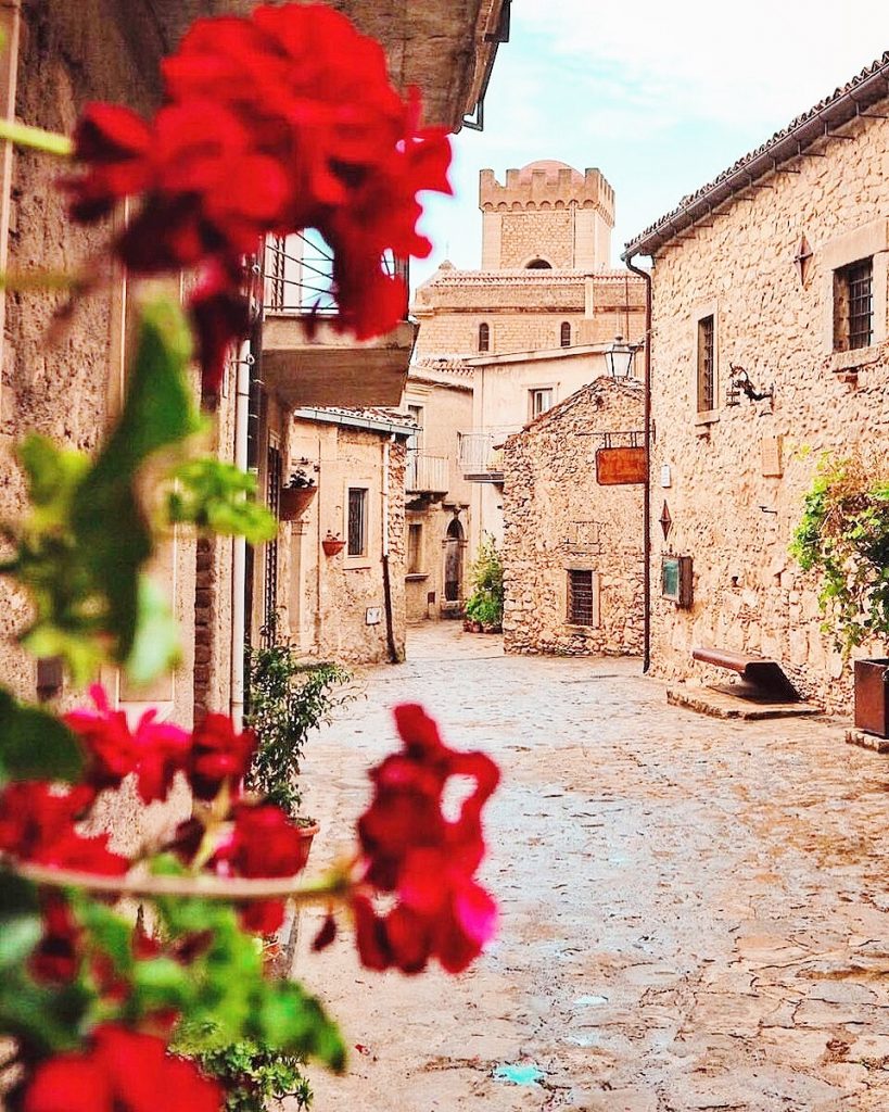 MONTALBANO ELICONA – Il Borgo, proposte culturali e turistiche