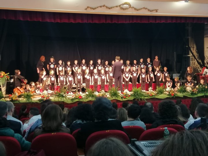 VINCENTI – Il Coro brolese “I Colori del Mondo” anche quest’anno primo assoluto all’Amigdala 2019