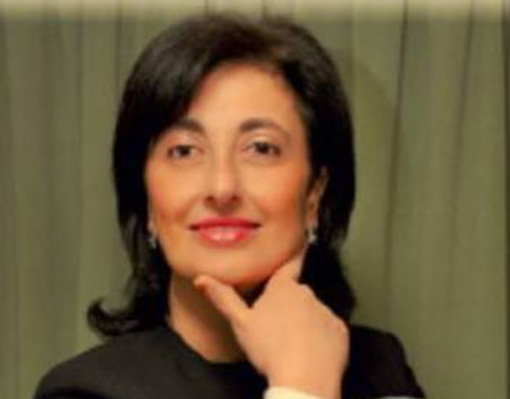 LIDIA DECEMBRINO – Un pezzo di cuore di Sant’Angelo di Brolo batte nel consiglio comunale di Pavia