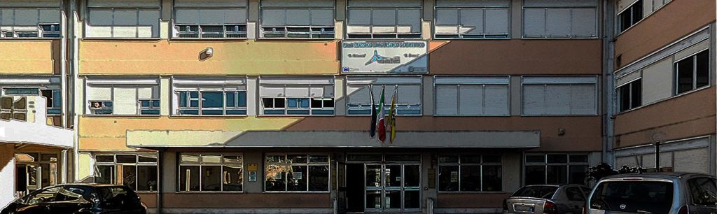 SANT’AGATA MILITELLO – Senso unico orario davanti lo scientifico Sciascia-Fermi