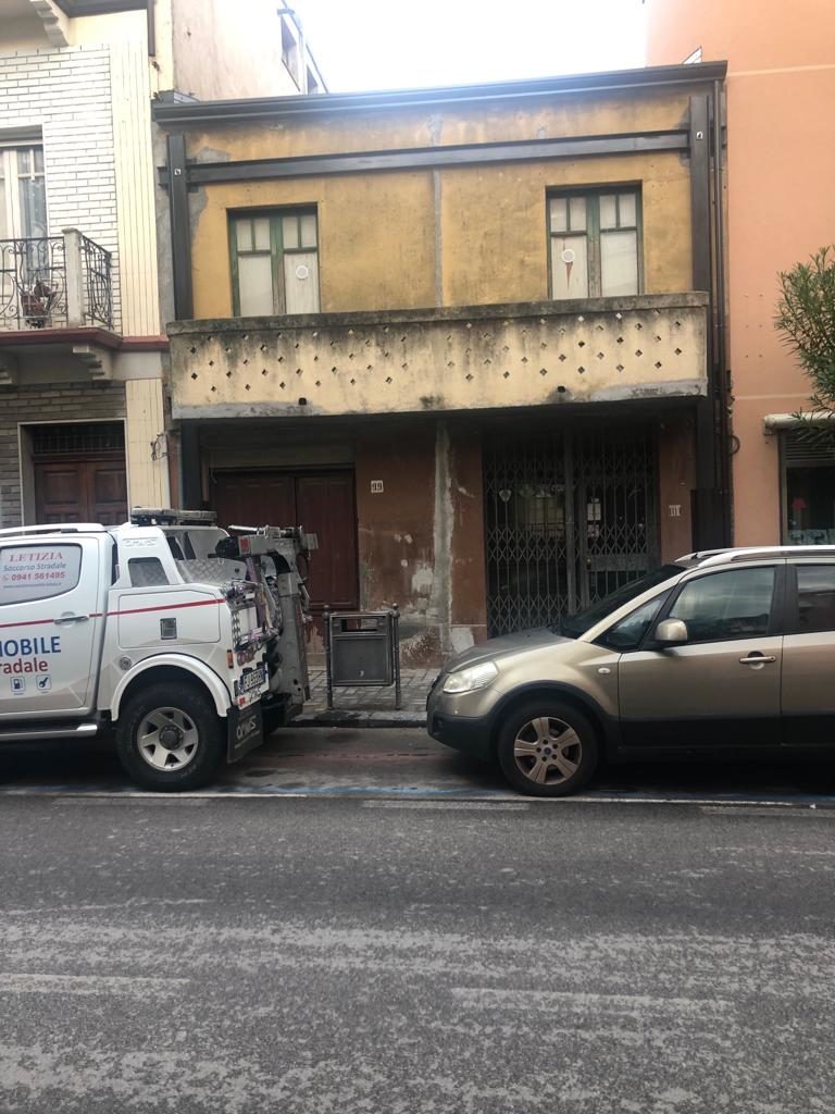 BROLO – Conclusi i lavori di messa in sicurezza dell’edificio sul Corso Vittorio Emanuele