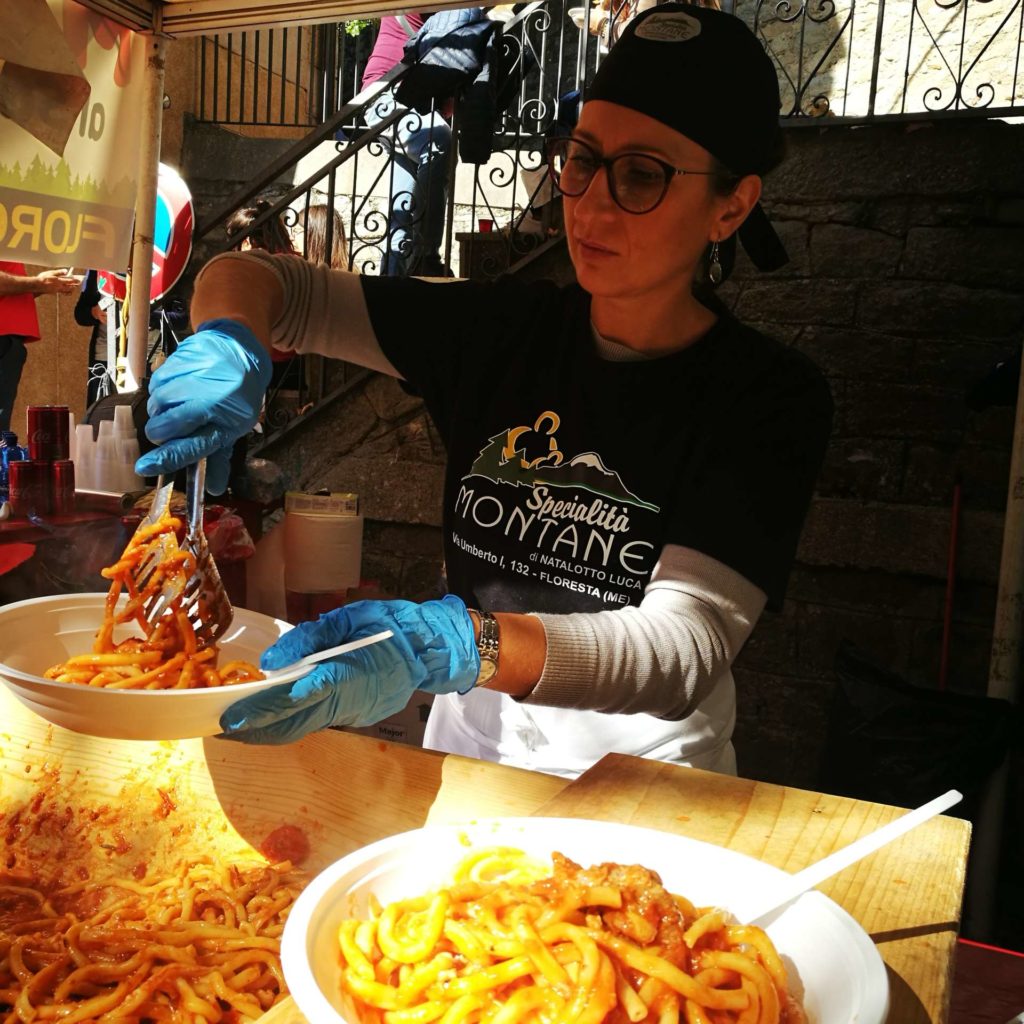 OTTOBRANDO A FLORESTA – Un terzo appuntamento di Festa ma anche di Solidarietà