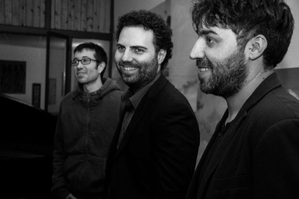 MUSAICO –  Per la Filarmonica Laudamo appuntamento Jazz con il Trio di Raffaele Genovese