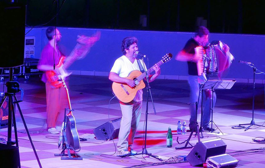 MUSICANDO – Immacolata in musica al Clan Off. Giulio Raco e band in concerto