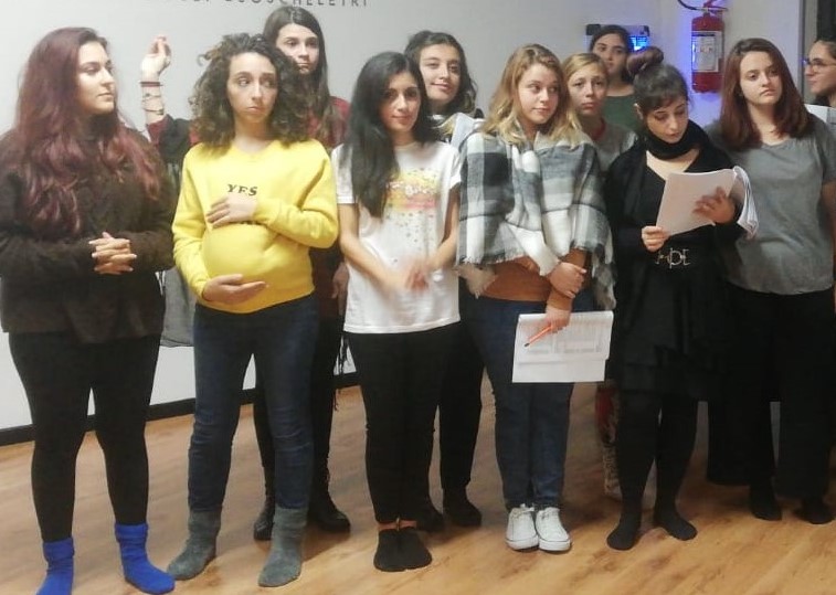 TEATRO – Il cabaret dei “Barcollanti” alla Luna Obliqua