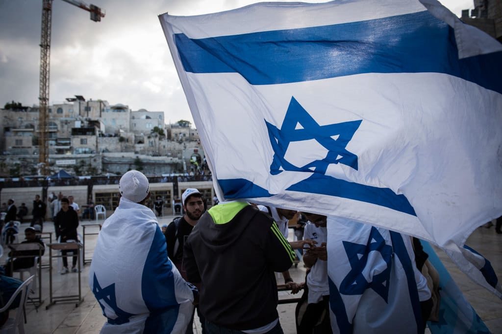 LEGGI RAZZIALI – Israele approva le leggi razziali