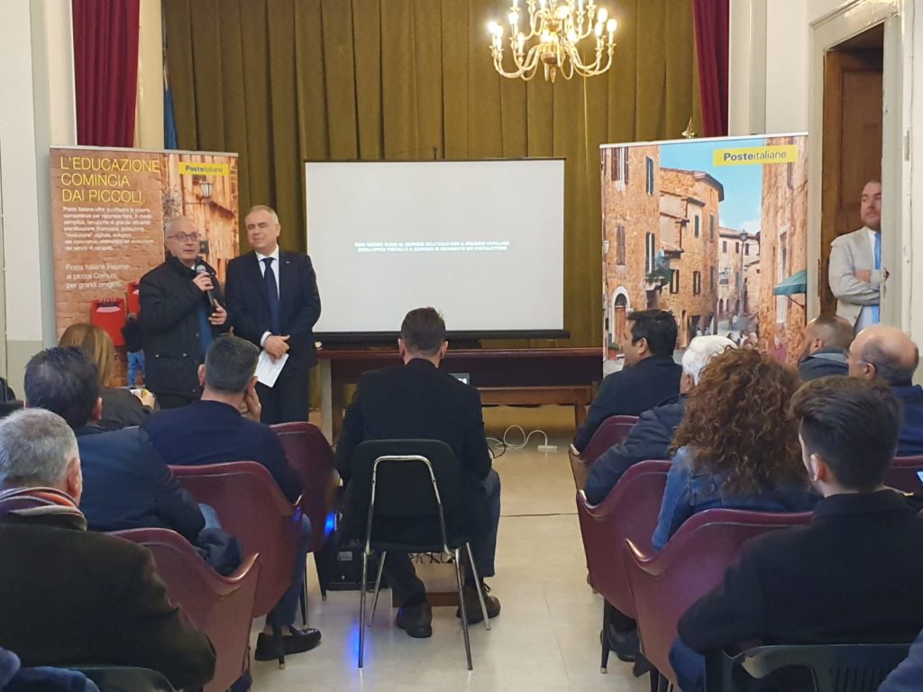POSTE ITALIANE – A Castell’Umberto fa tappa il progetto di educazione finanziaria e postale per i piccoli comuni