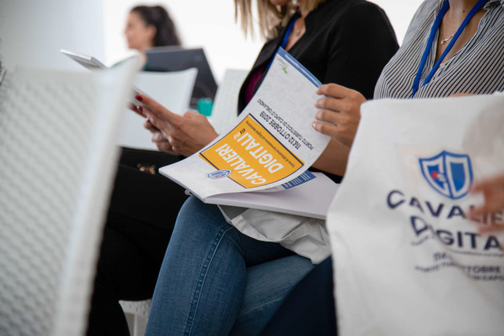 CAVALIERI DIGITALI ACADEMY – Sabato 22 febbraio i laboratori per acquisire competenze digitali