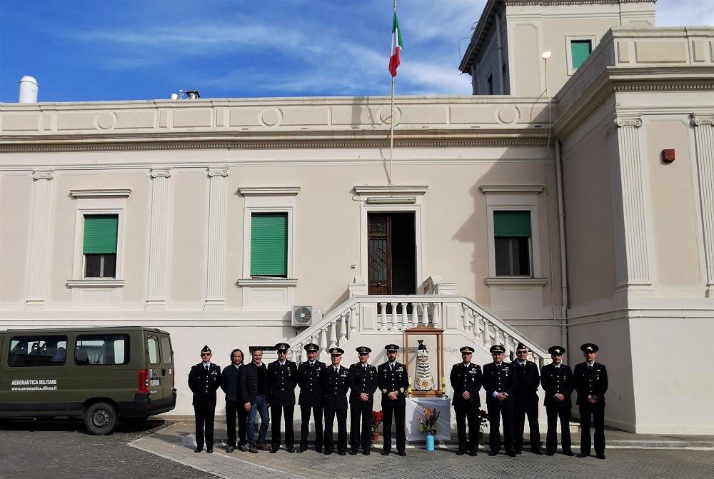 AERONAUTICA MILITARE – La Madonna di Loreto vola a Messina