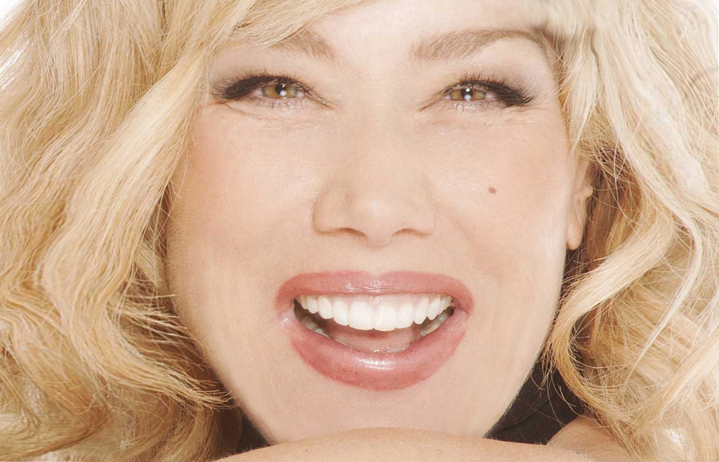 TEATRO – Nancy Brilli protagonista a Barcellona P.G. con la commedia ‘A cosa servono gli uomini?’