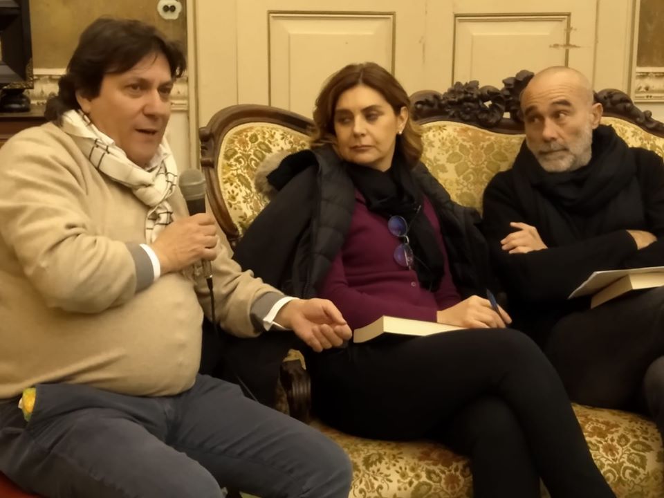 O COSI’ O MODÌ – Una dura denuncia frutto di una grande inchiesta, “L’affare Modigliani” presentato a Ficarra