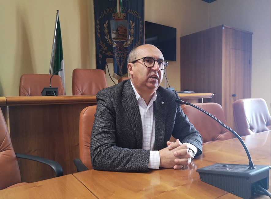 CAPO D’ORLANDO – Il Sindaco Ingrillì: “Restiamo a casa e rispettiamo le regole”