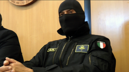 PROCLAMI “PARAGOLPISTI” – “Siamo in guerra”, inquietante dichiarazione, in piena crisi coronavirus, del  “comandante” del Gis