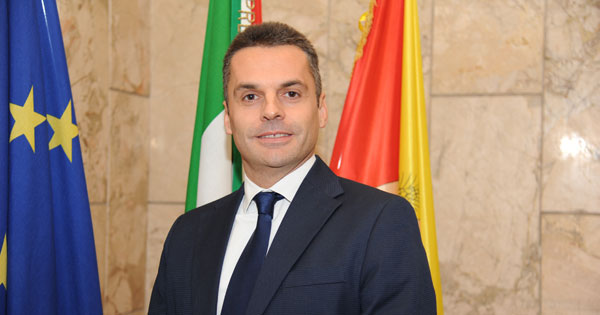 CORONAVIRUS – Alcol per uso sanitario dal vino del vivaio regionale