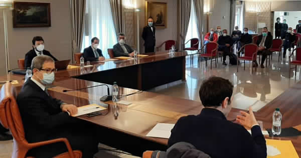 CORONAVIRUS – Musumeci incontra manager della Sanità