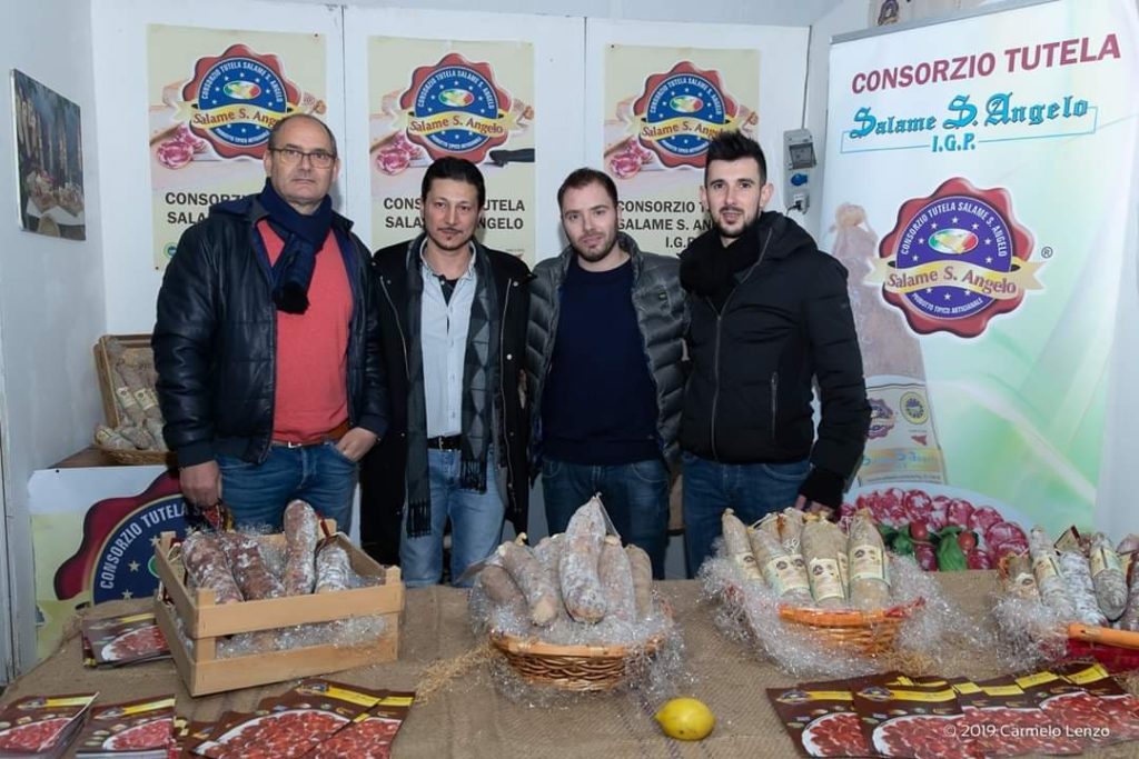 SANT’ANGELO DI BROLO – Un piccolo gesto, un grande messaggio dal Consorzio Salame S. Angelo I.G.P.