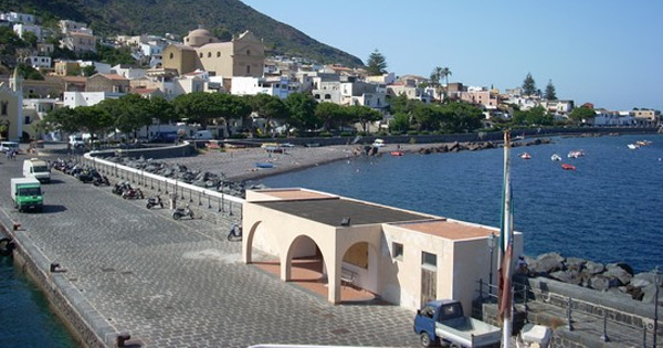 ISOLE MINORI – Porto di Santa Marina Salina, pubblicata la gara