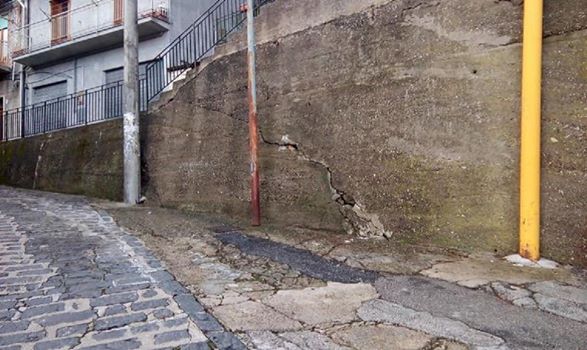 DISSESTO IDROGEOLOGICO – A Frazzanò si completa intervento nel centro