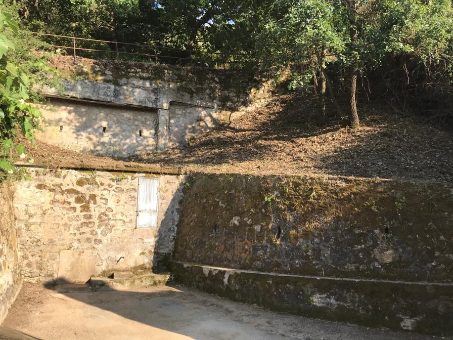 BROLO – Ripulita “la Cuba”, tra le antiche fontane del paese