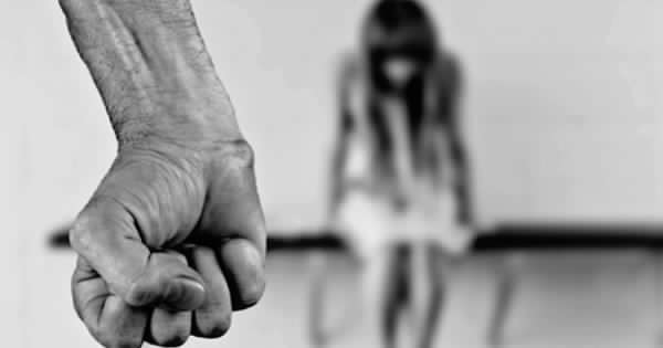 SICILIA – Violenza sulle donne, approvato ddl. Scavone: “Tutela per minori orfani”