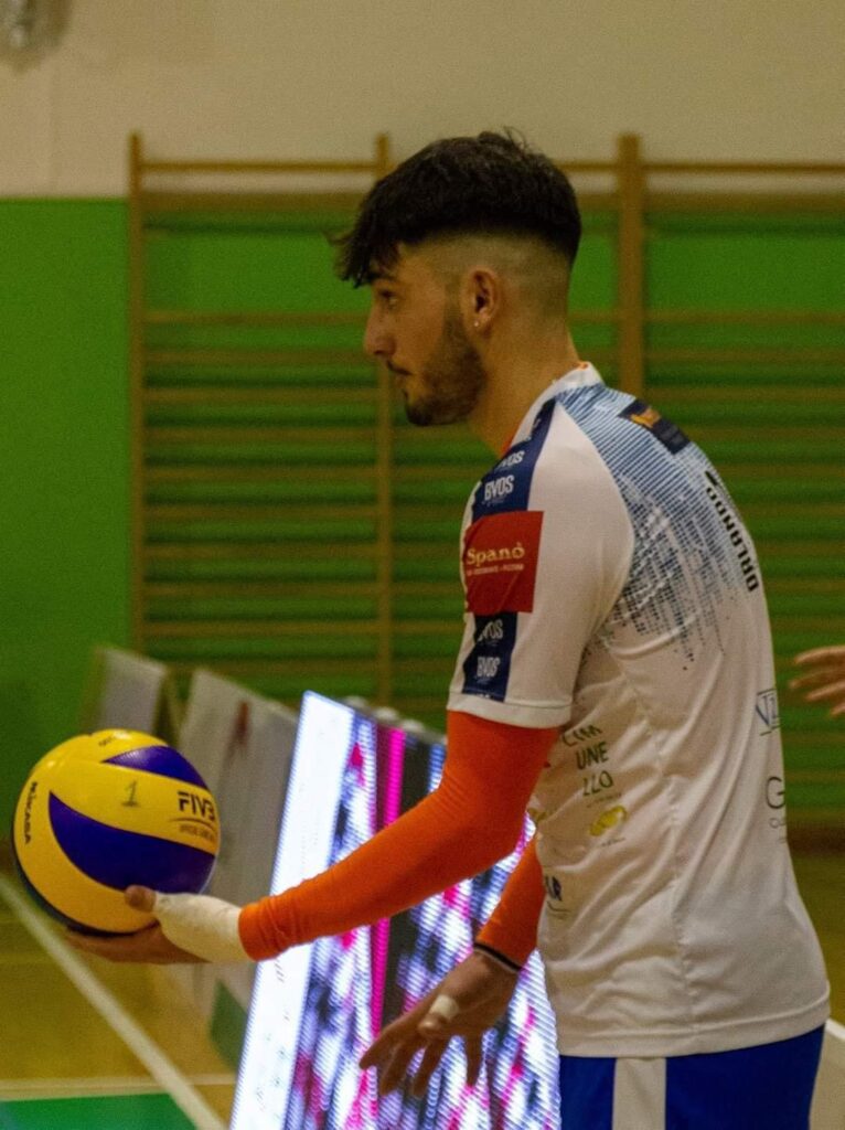 VOLLEY – Serie B. La Jolly conferma anche il centrale Peppe Orlando