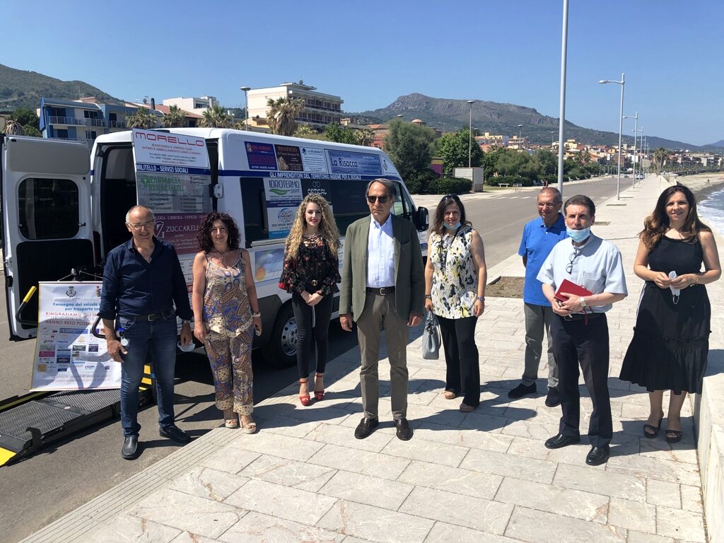 SANT’AGATA MILITELLO – Progetto Mobilità Garantita. Consegnato pulmino per il trasporto di persone per servizi assistenziali e finalità sociali