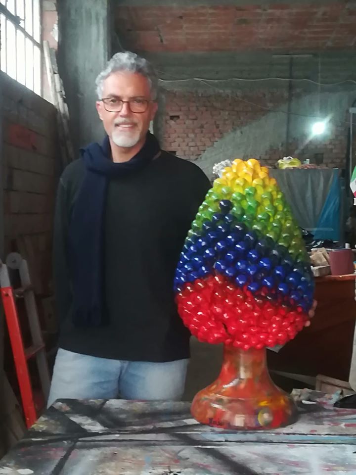 MAESTRI – I “vortici di colori” di Alessandro Maio