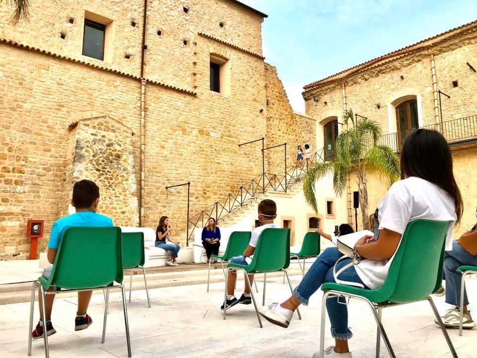COLLEGAMENTI  2020  – Slow Journalism e crisi dell’antimafia
