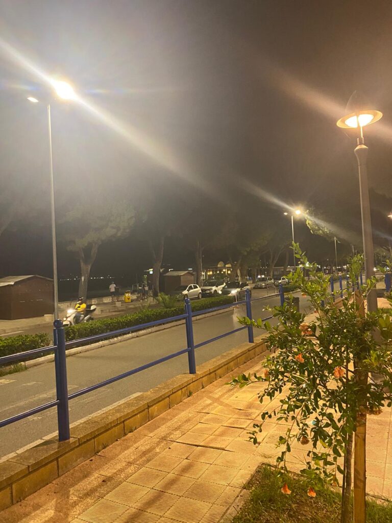 OLIVERI – Si accende il lungomare