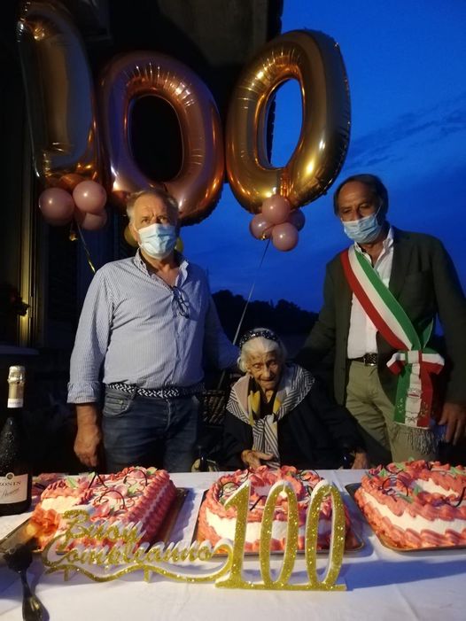 SANT’AGATA MILITELLO – 100 candeline per Rosa Randazzo