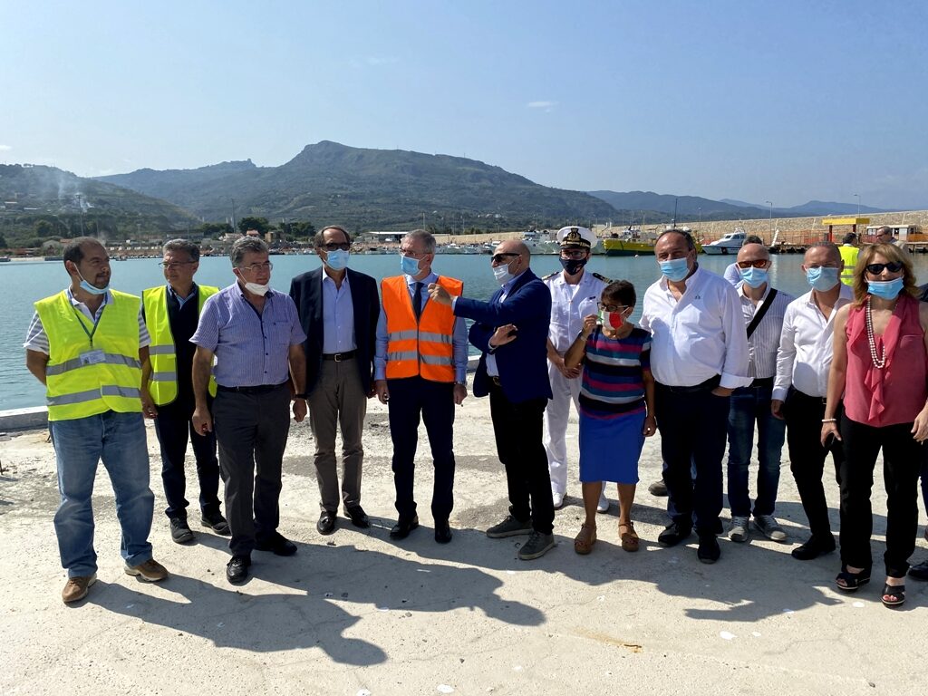 SANT’AGATA MILITELLO – Vertice operativo al Porto con l’assessore regionale Marco Falcone