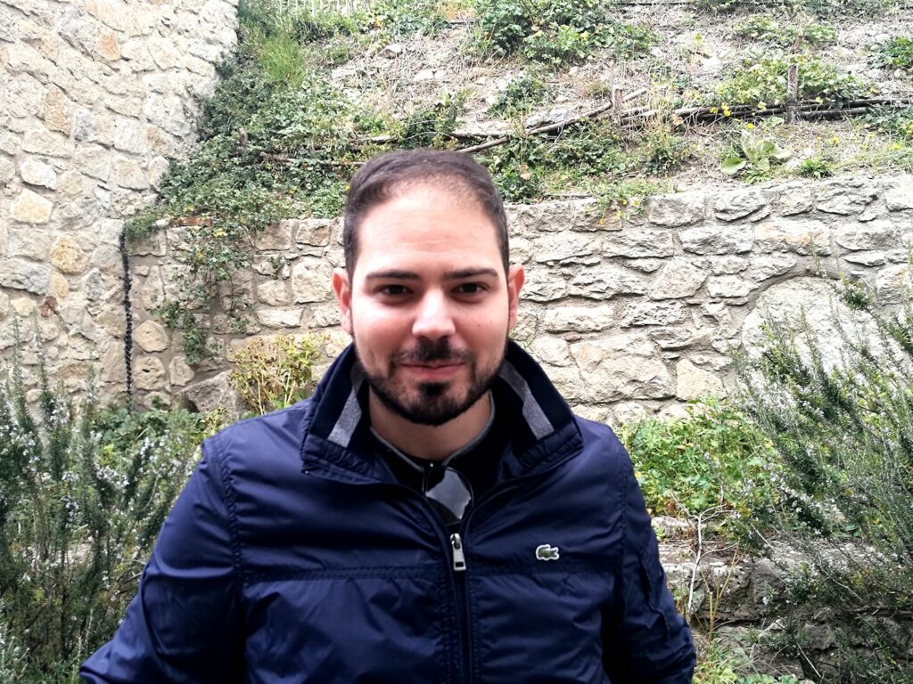 PIRAINO – Due stagisti al comune. Il bando per partecipare