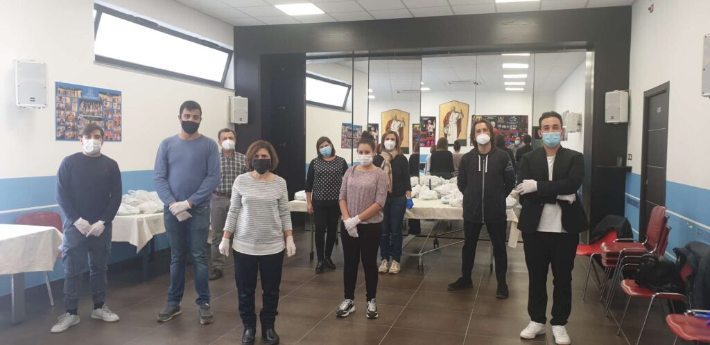 RISTORANTI & SOLIDARIETA’ – Al lavoro per i più bisognosi. Lo chef Dario Pandolfo converte la cucina della Ngonia Bay
