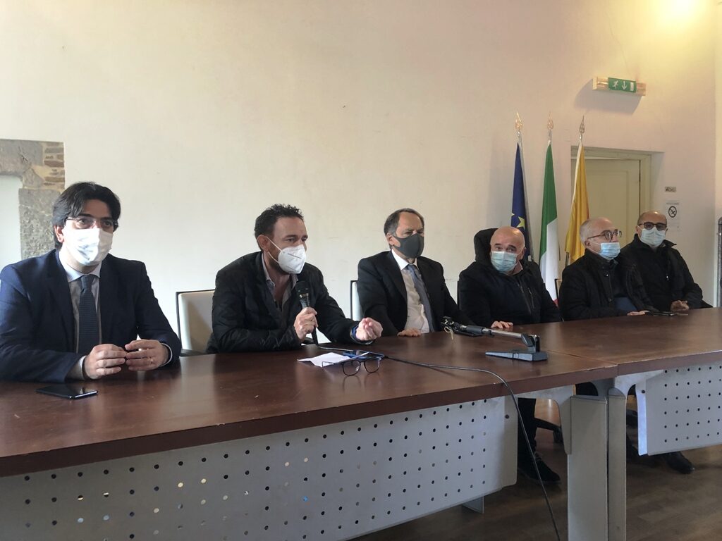 SANT’AGATA MILITELLO – Emergenza Covid, fronte comune dei sindaci del distretto sanitario 31
